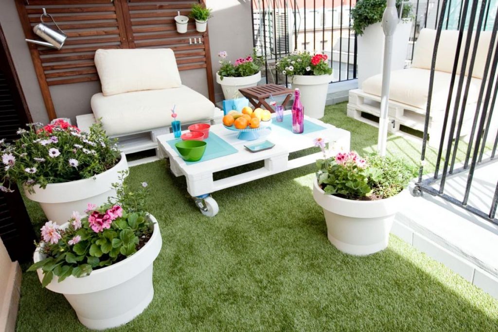 artificial turf on terrace seville