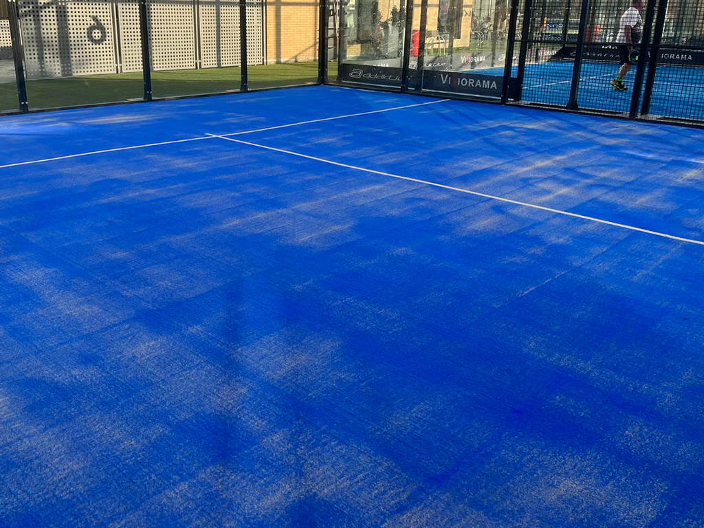 césped artificial deportivo